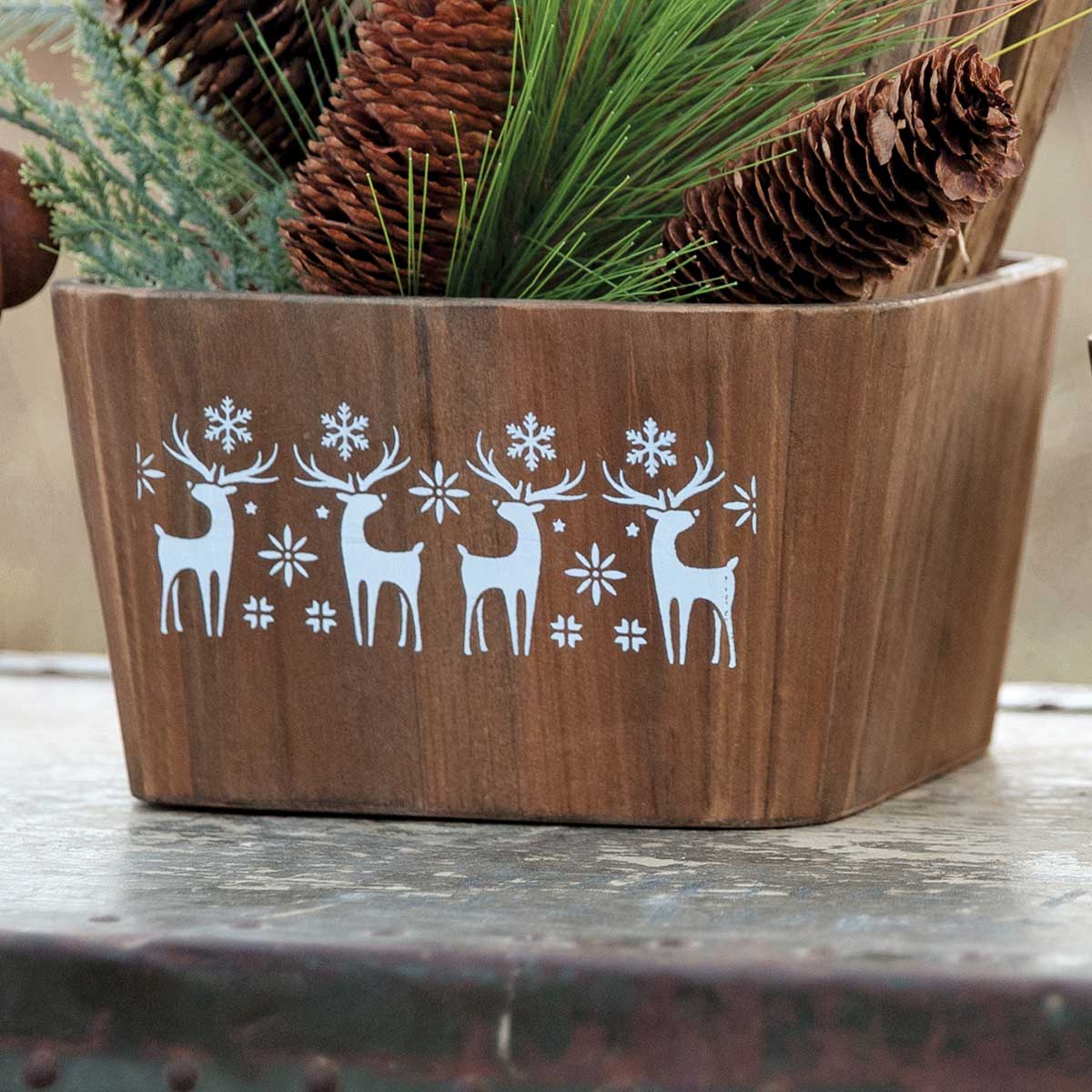 SQUARE WOOD BOX WITH DEER DESIGN LARGE 7.5"X4.25"