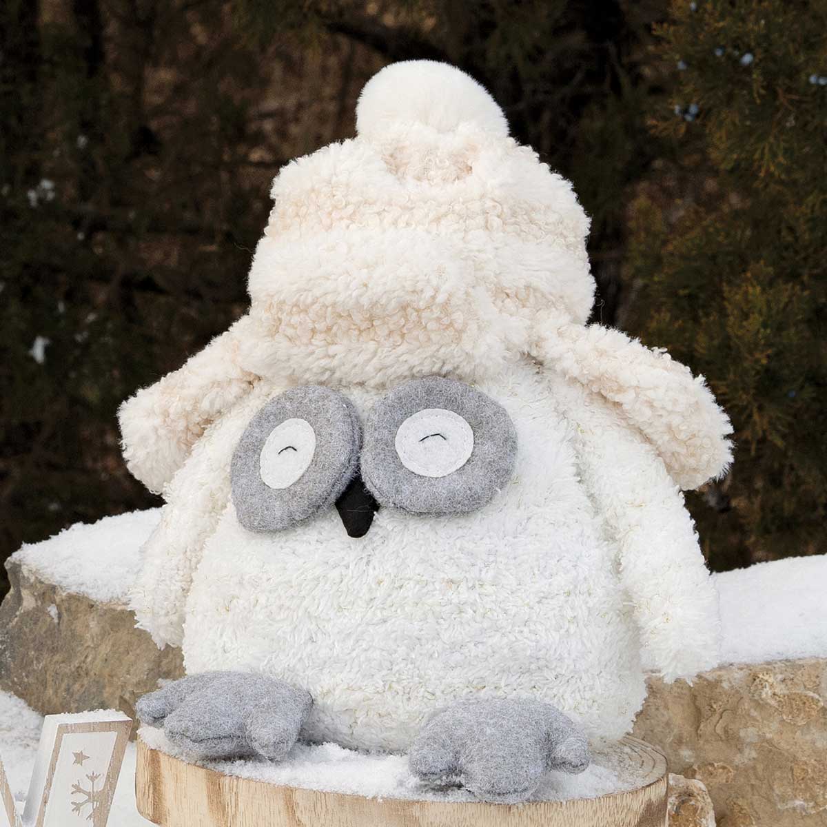 EINSTEIN OWL SITTING FUZZY OWL PLUSH WITH STRIPED FLAP HAT - Click Image to Close