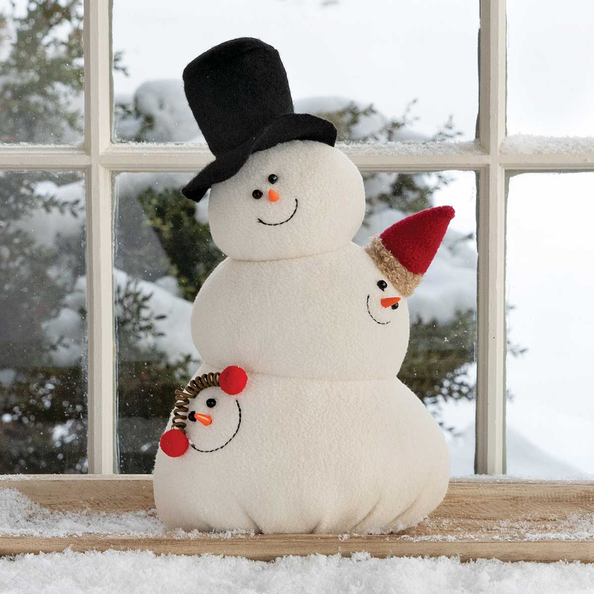 MELTING TRIO OF SNOWMEN CREAM/BLACK/RED WITH TOP HAT