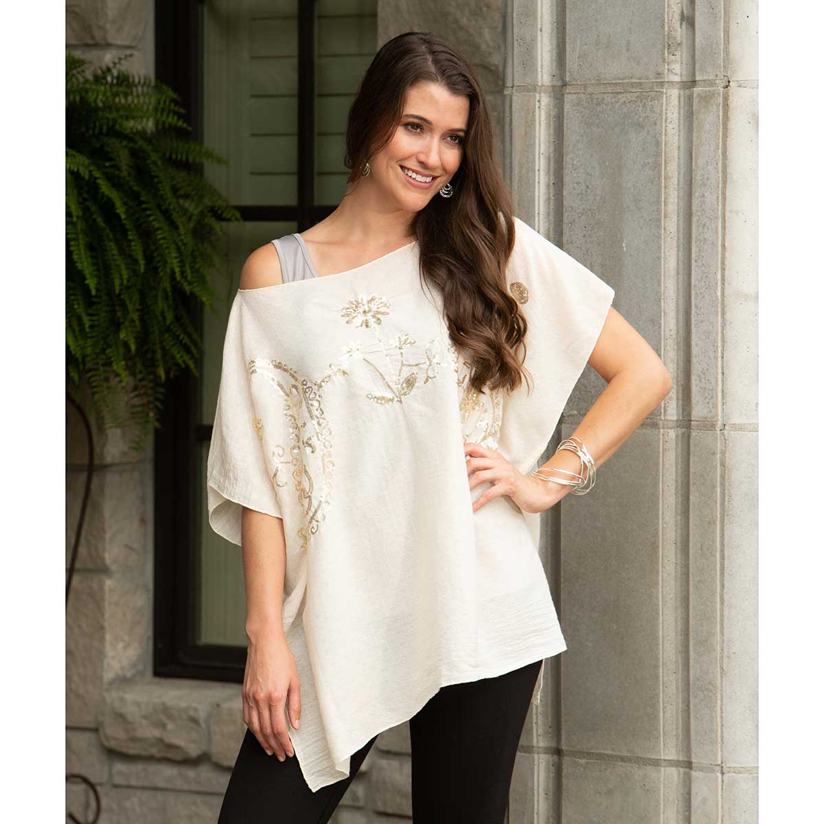 b50 TUNIC WITH GOLD SEQUINS CR 34IN X 28IN