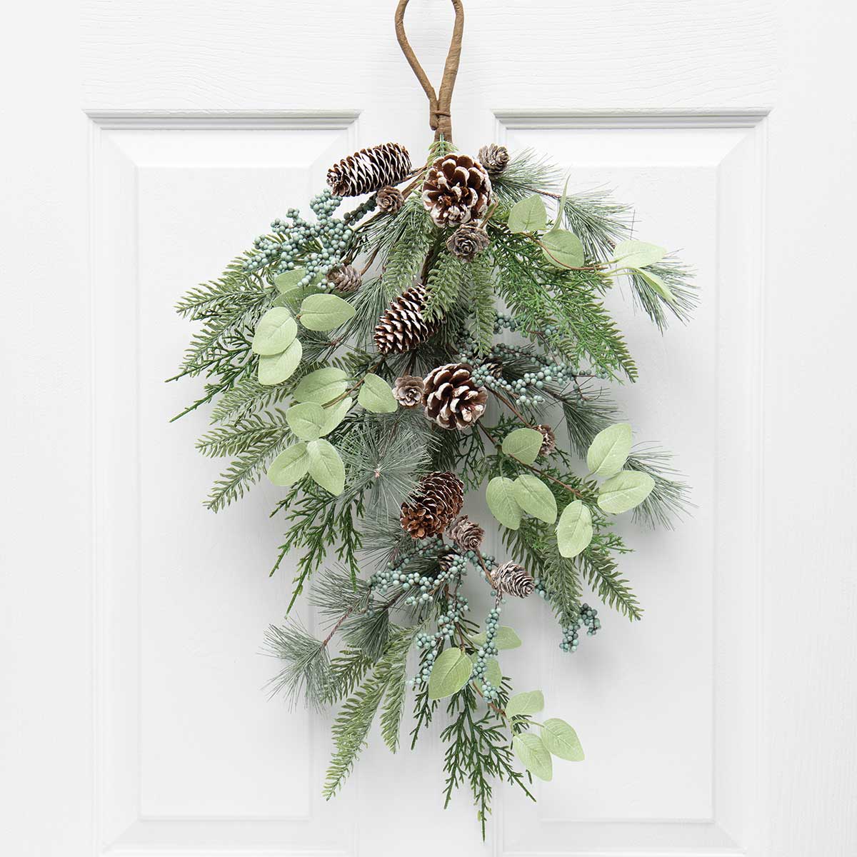 !WINTER GREEN PINE MIX BOUGH WITH JUNIPER BERRIES AND
