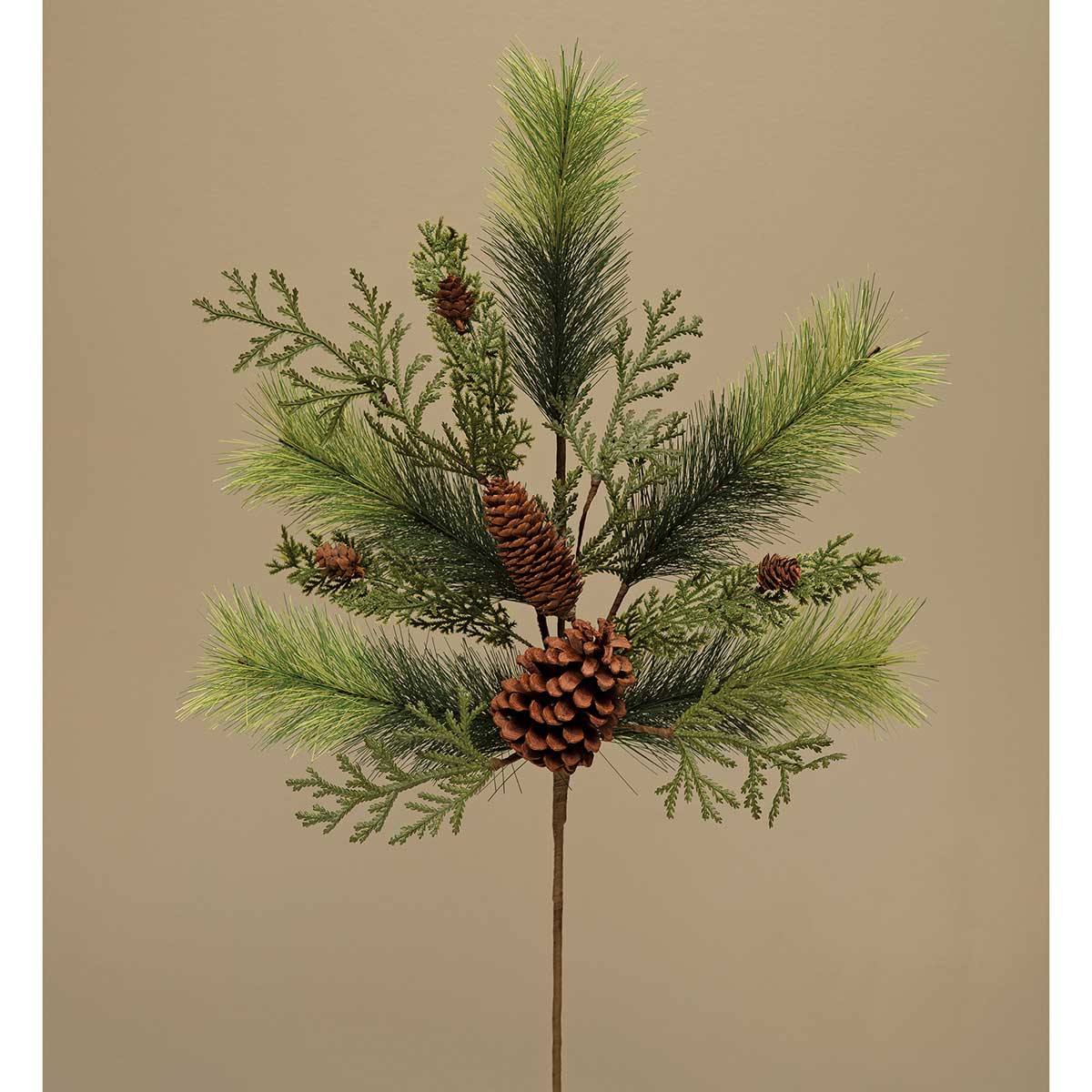 NATURAL PINE MIX SPRAY WITH PINECONES 13"X30"