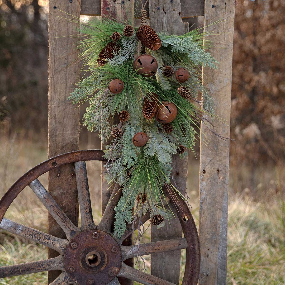 Mixed LONG NEEDLE PINE BOUGH WITH RUSTY BELLS, PINECONES - Click Image to Close